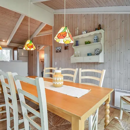 Σπίτι διακοπών Lovely Home In Knebel With Sauna